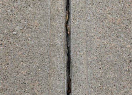 Drainage problems between concrete slabs